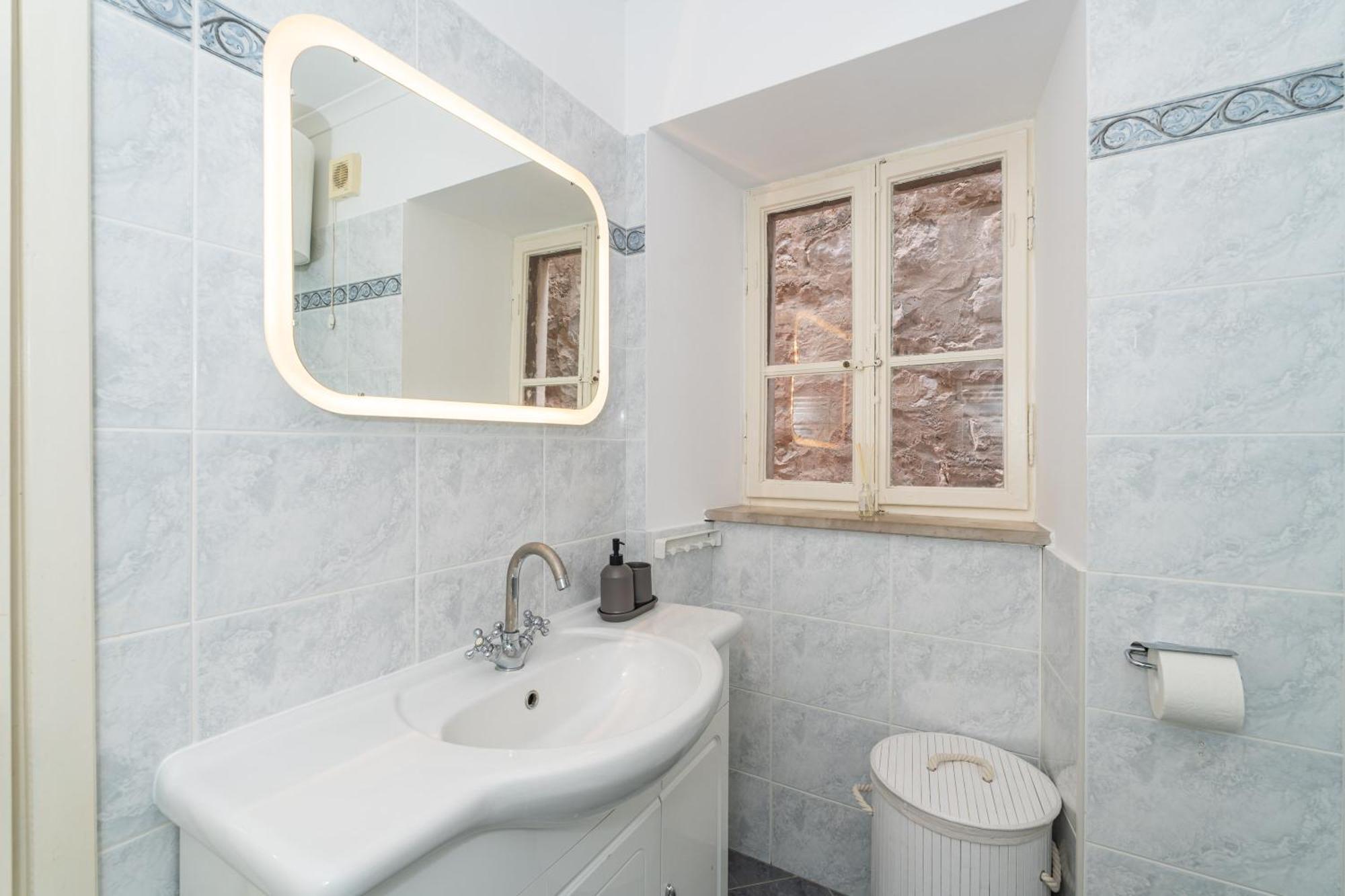 Kenova Apartments Old Town Дубровник Экстерьер фото