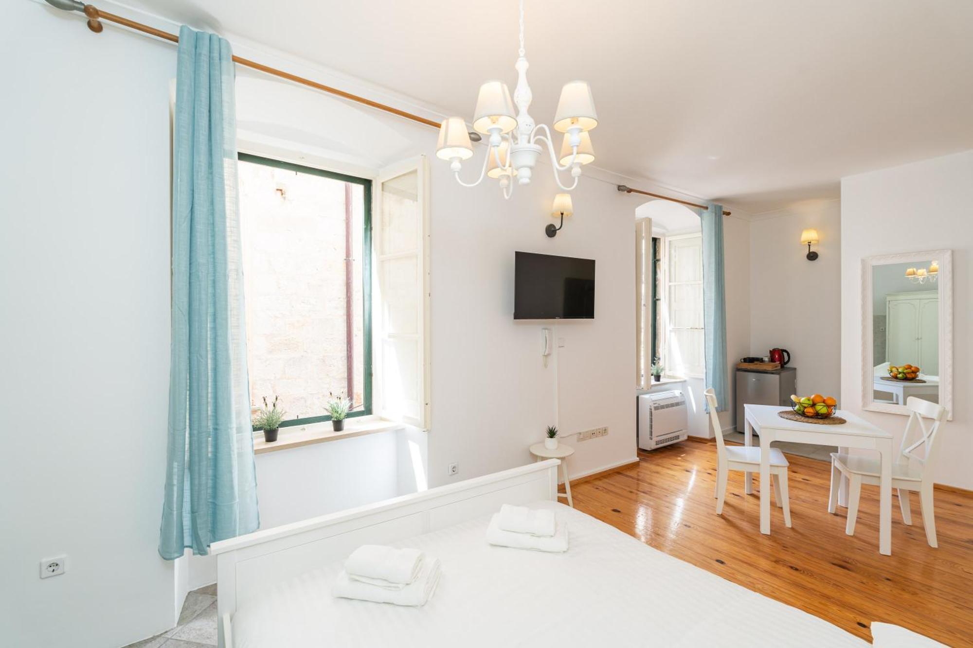 Kenova Apartments Old Town Дубровник Экстерьер фото